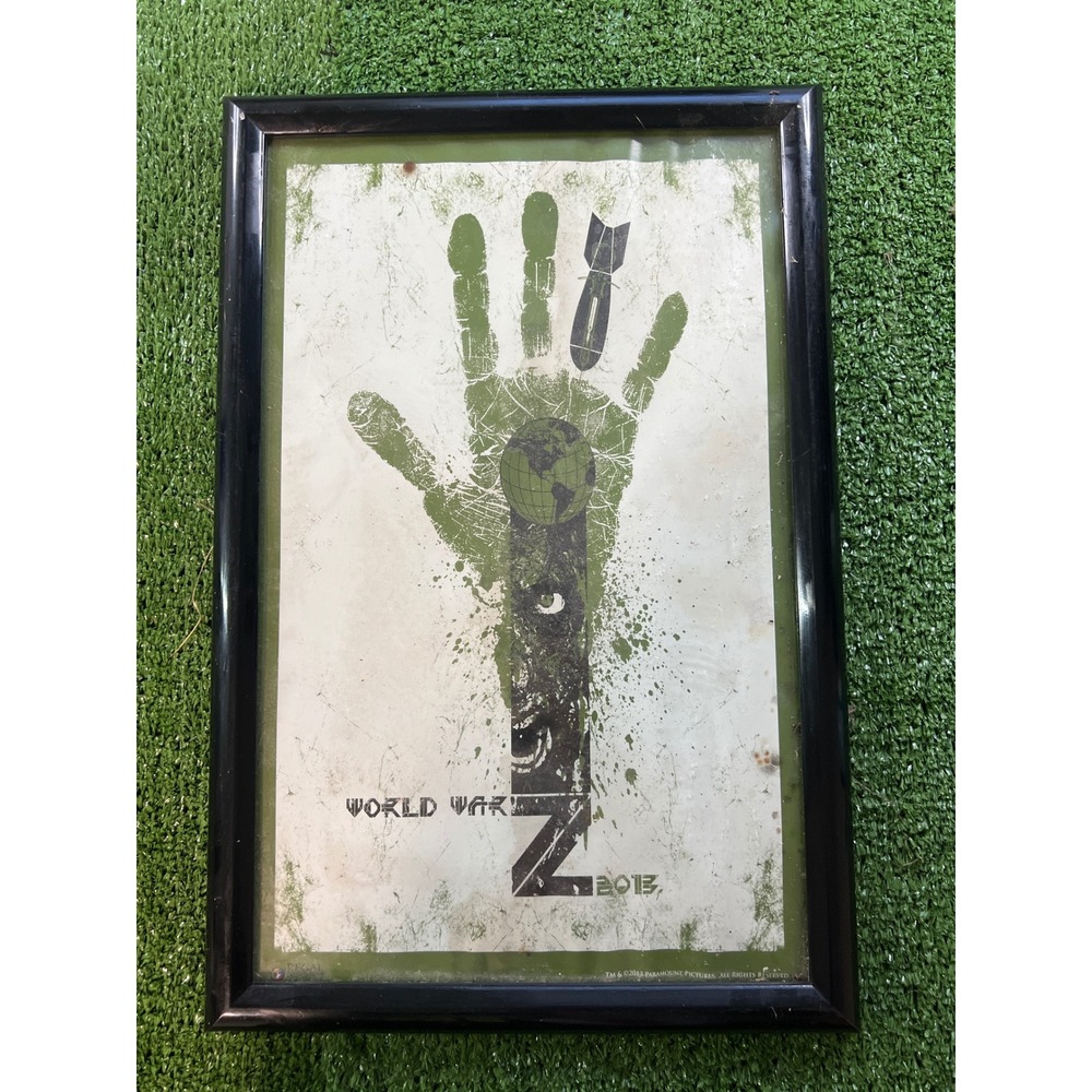 World War Z Movie Framed‎ Promo Poster Art Print 2013 Brad Pitt Thriller